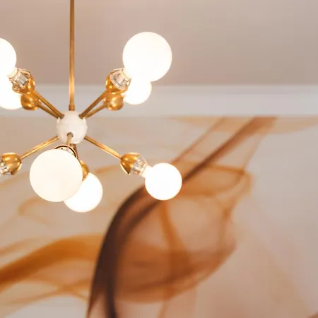 Golden Flat By Grazrentals With Parkview - Brandnew & Free Parking グラーツ