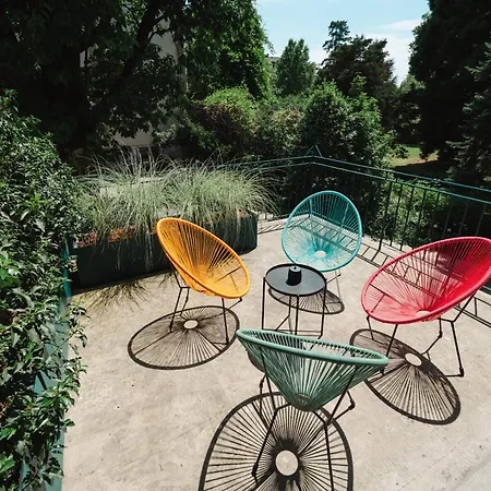 Golden Flat By Grazrentals With Parkview - Brandnew & Free Parking アパート *