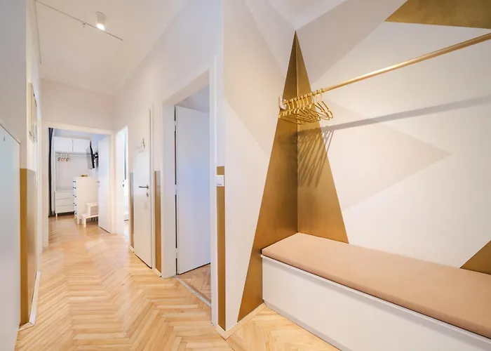 公寓 Golden Flat By Grazrentals With Parkview - Brandnew & Free Parking 格拉茨