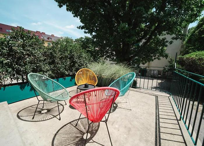 Golden Flat By Grazrentals With Parkview - Brandnew & Free Parking 格拉茨