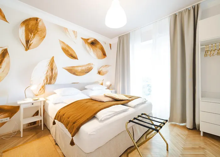 Golden Flat By Grazrentals With Parkview - Brandnew & Free Parking 公寓 *